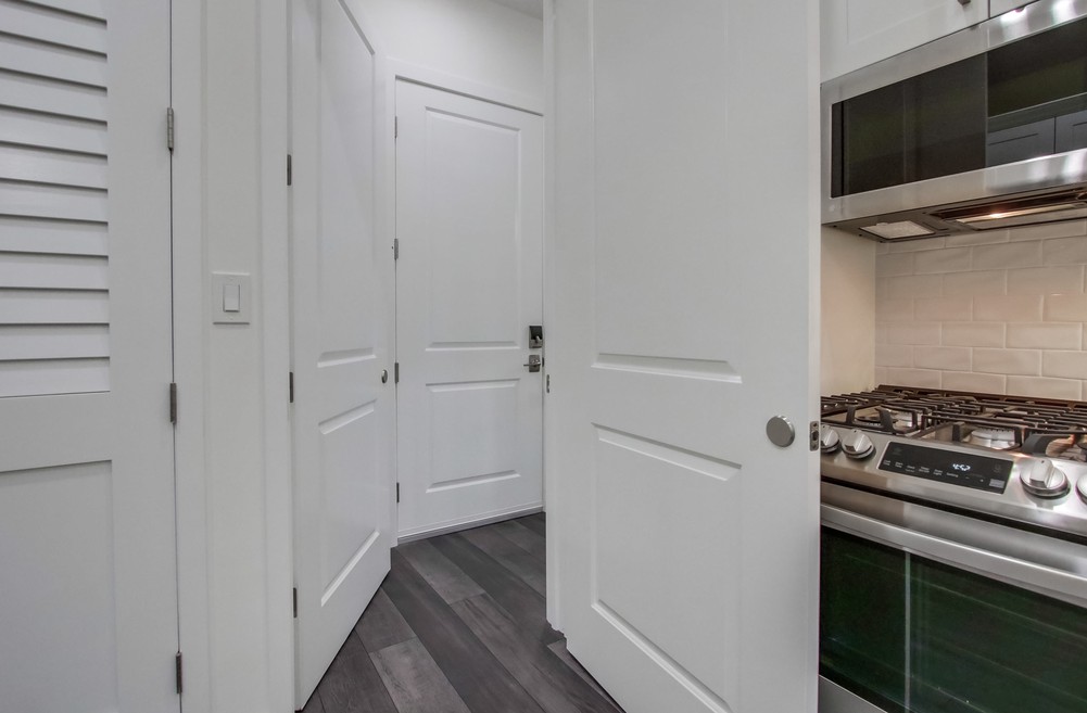 Virtual tour photo 59 of 92 for 4081 Forney Ave