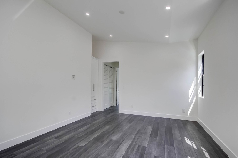 Virtual tour photo 80 of 92 for 4081 Forney Ave