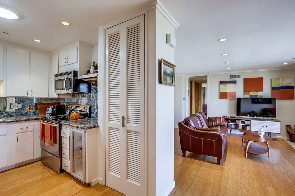 Virtual tour photo 14 of 33 for 4082 Albatross St