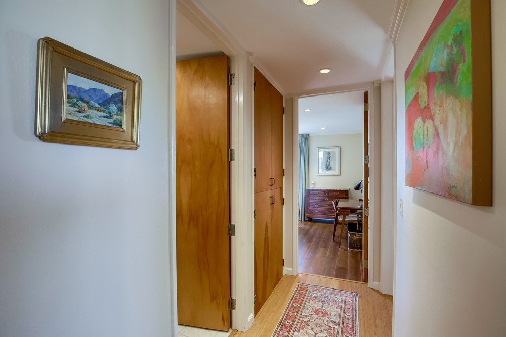 Virtual tour photo 18 of 33 for 4082 Albatross St