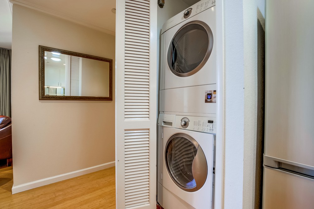 Virtual tour photo 28 of 33 for 4082 Albatross St