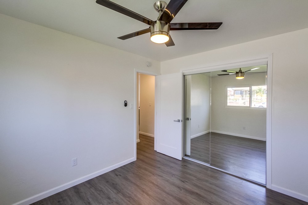 Virtual tour photo 23 of 32 for 4083 Epsilon St