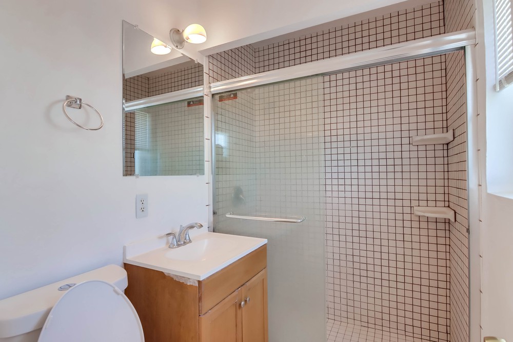 Virtual tour photo 24 of 29 for 4084 38th St