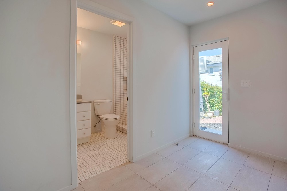 Virtual tour photo 13 of 21 for 4086 38th St