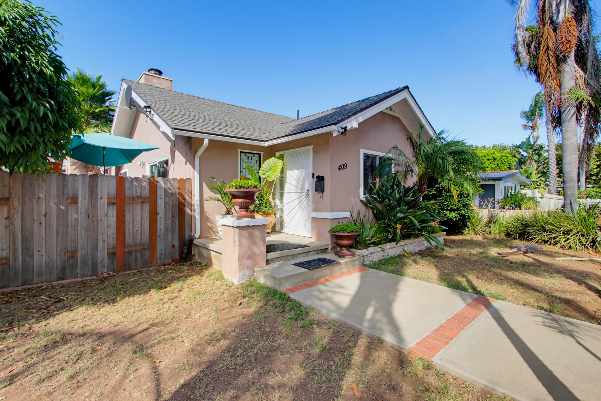 Virtual tour photo 6 of 55 for 409 S Freeman St