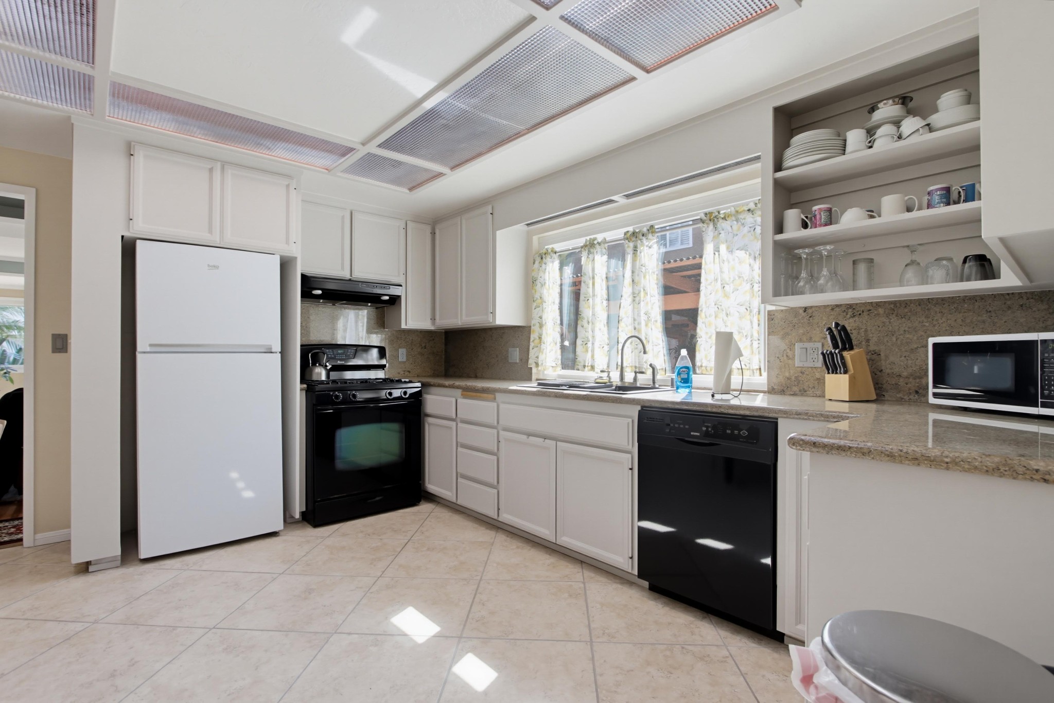 Virtual tour photo 11 of 55 for 409 S Freeman St