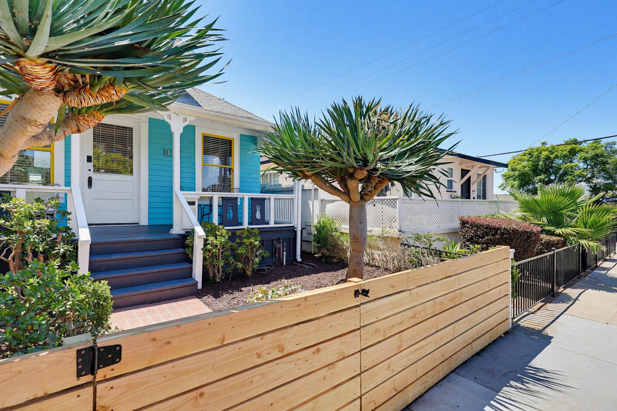 Virtual tour photo 5 of 46 for 4092 Goldfinch St