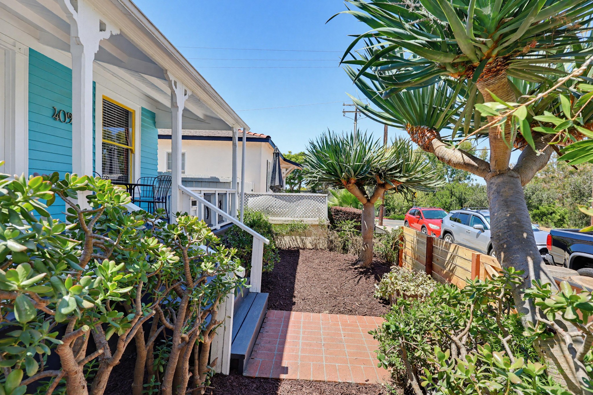 Virtual tour photo 12 of 46 for 4092 Goldfinch St