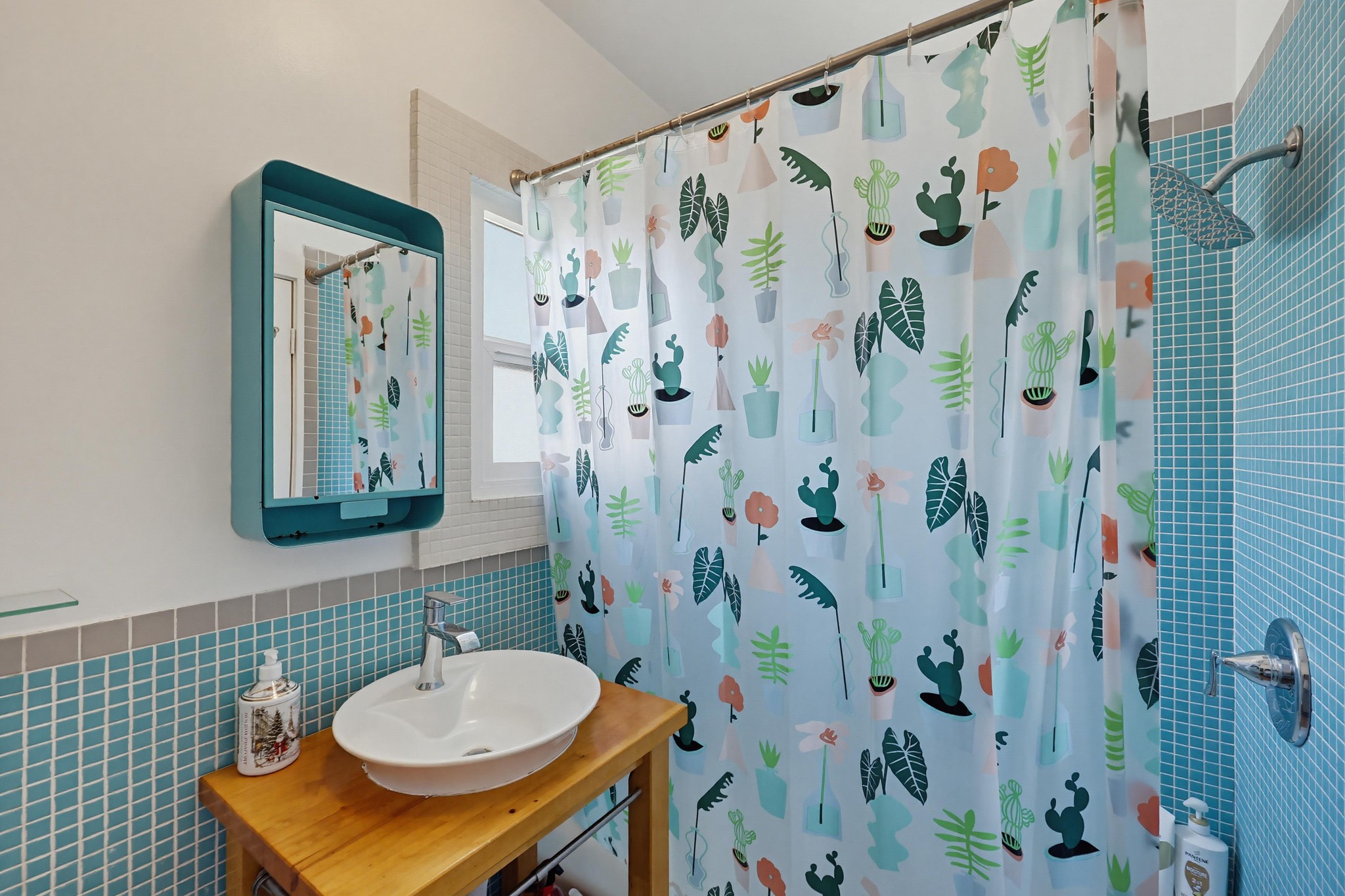 Virtual tour photo 37 of 46 for 4092 Goldfinch St