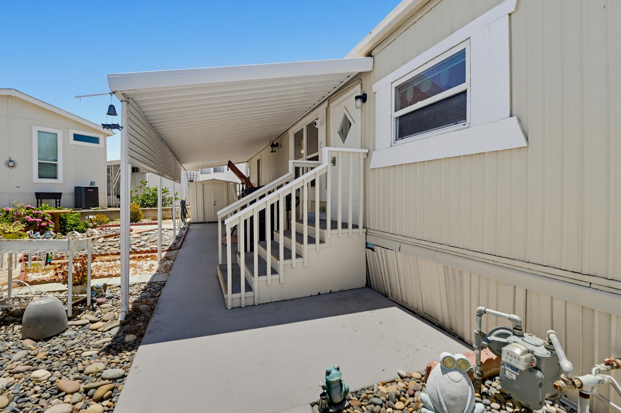 Virtual tour photo 6 of 28 for 410 S 1st St SPC 142