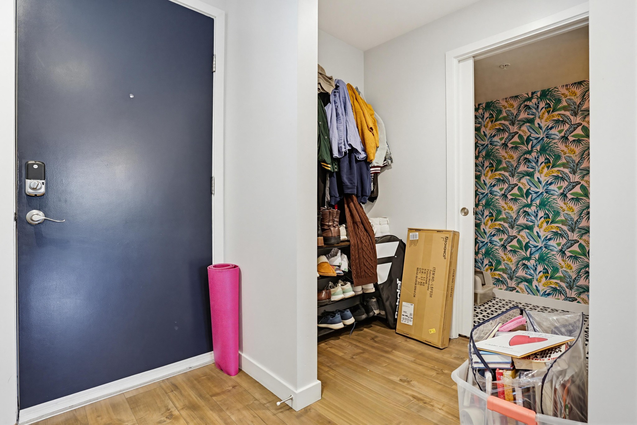 Virtual tour photo 4 of 29 for 4100 Voltaire St Unit 210