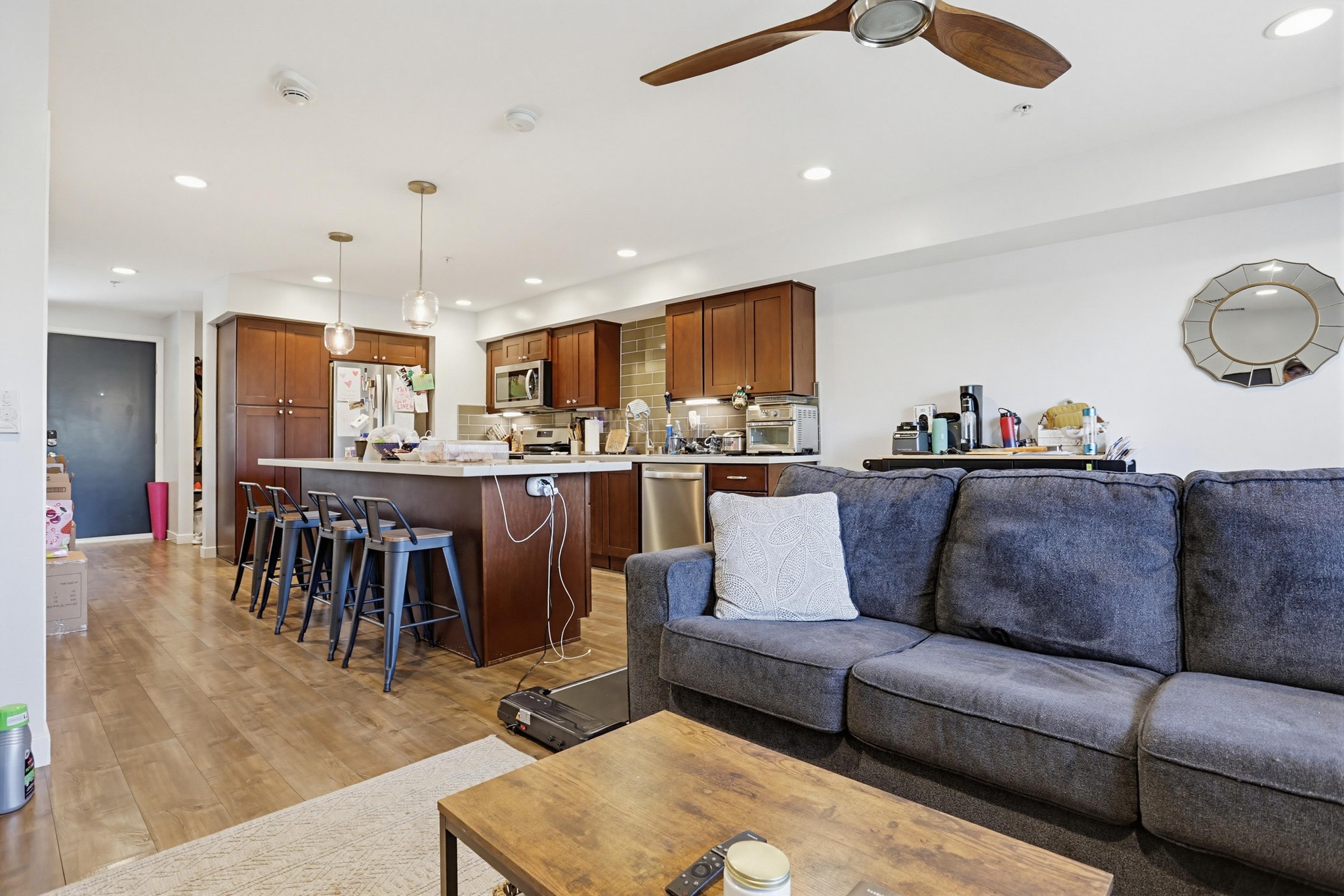 Virtual tour photo 12 of 29 for 4100 Voltaire St Unit 210