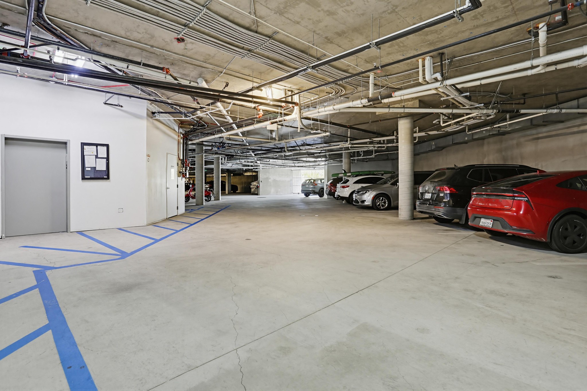 Virtual tour photo 26 of 29 for 4100 Voltaire St Unit 210