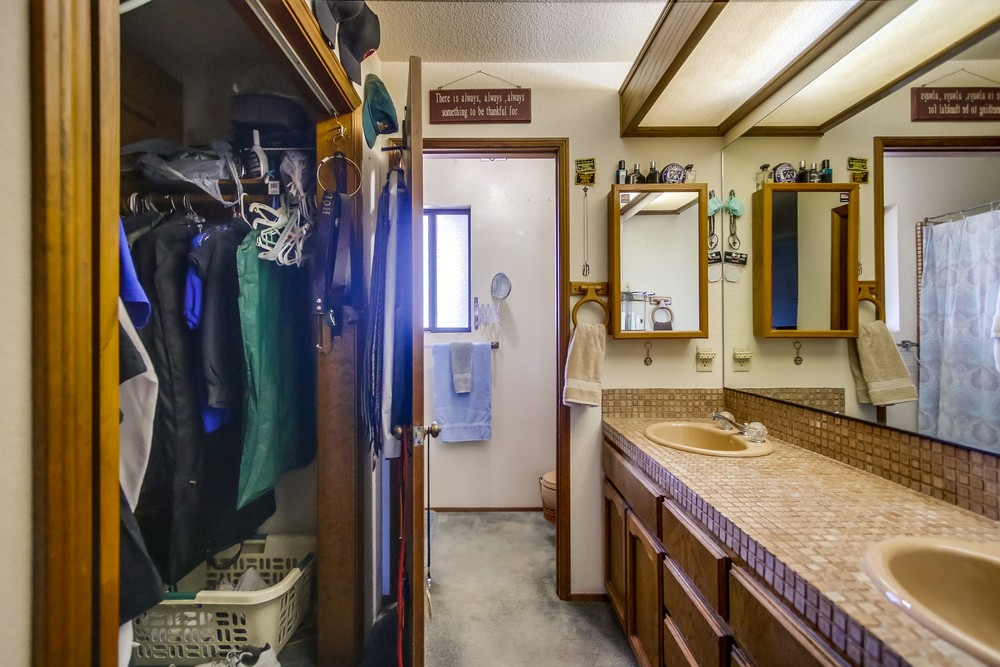 Virtual tour photo 33 of 49 for 4103 Asher St