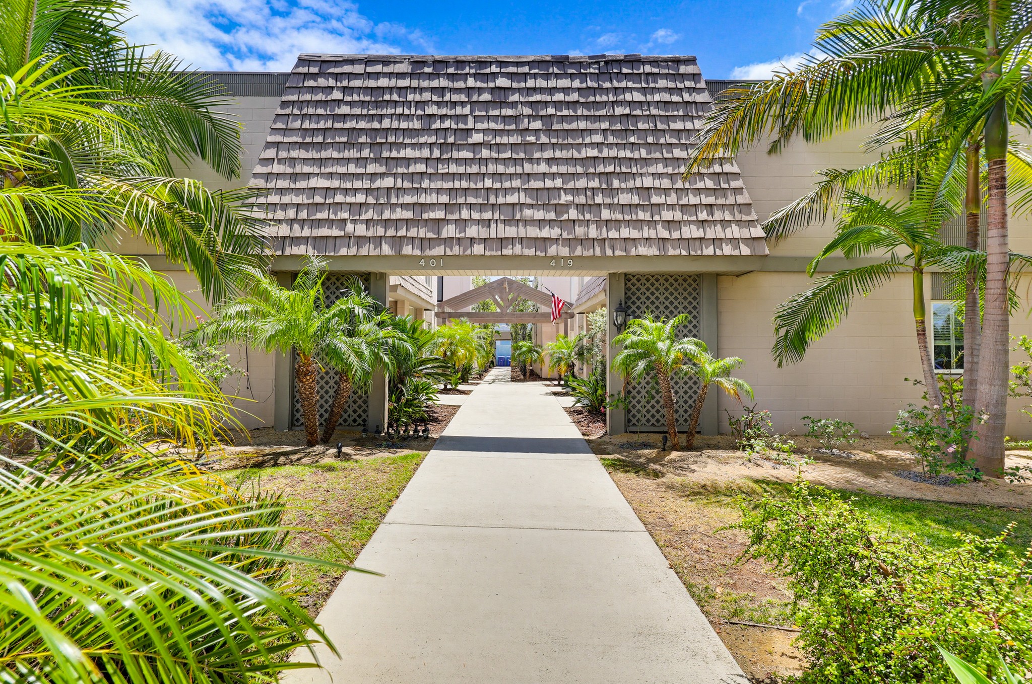 Virtual tour photo 8 of 65 for 411 C Ave