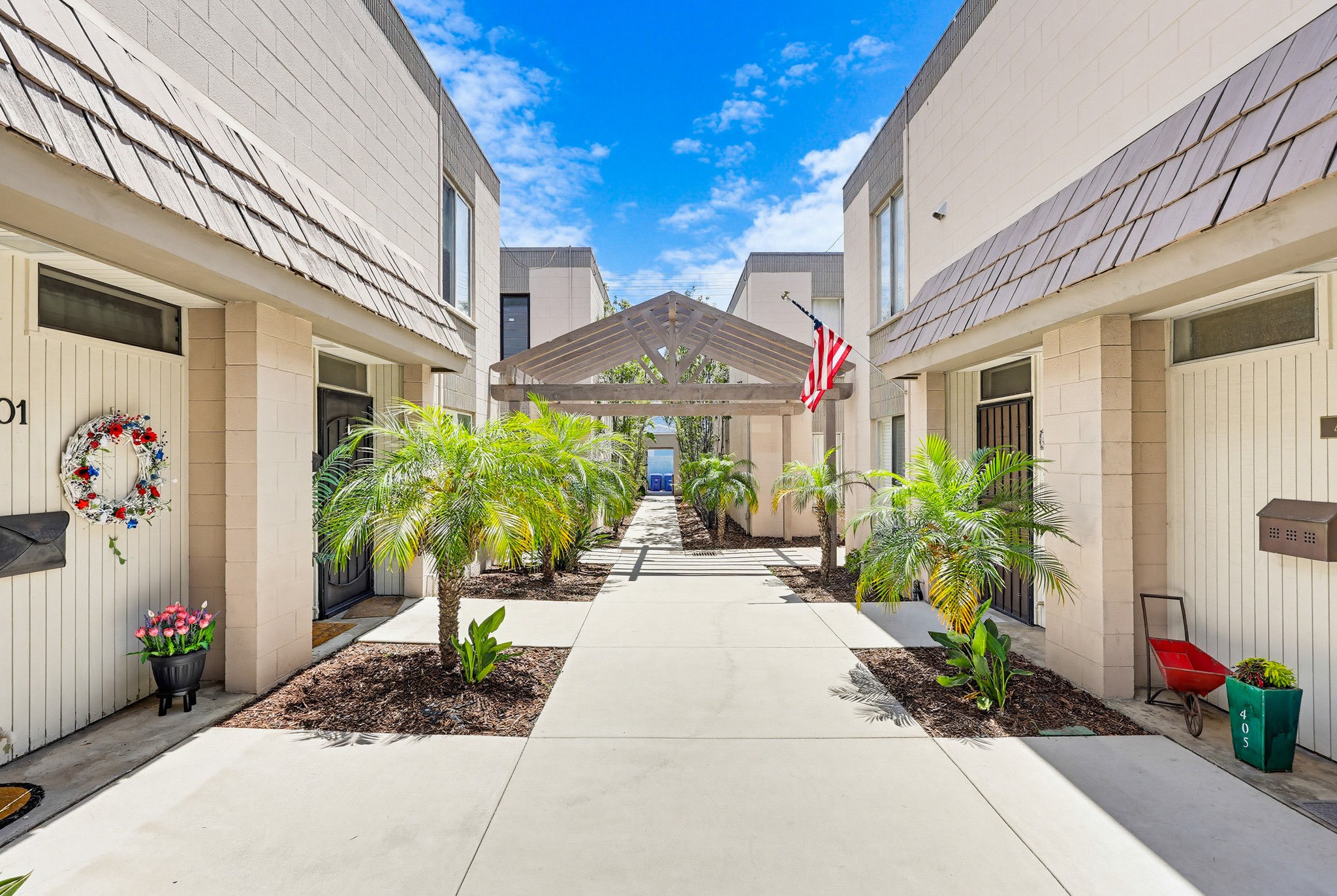 Virtual tour photo 10 of 65 for 411 C Ave