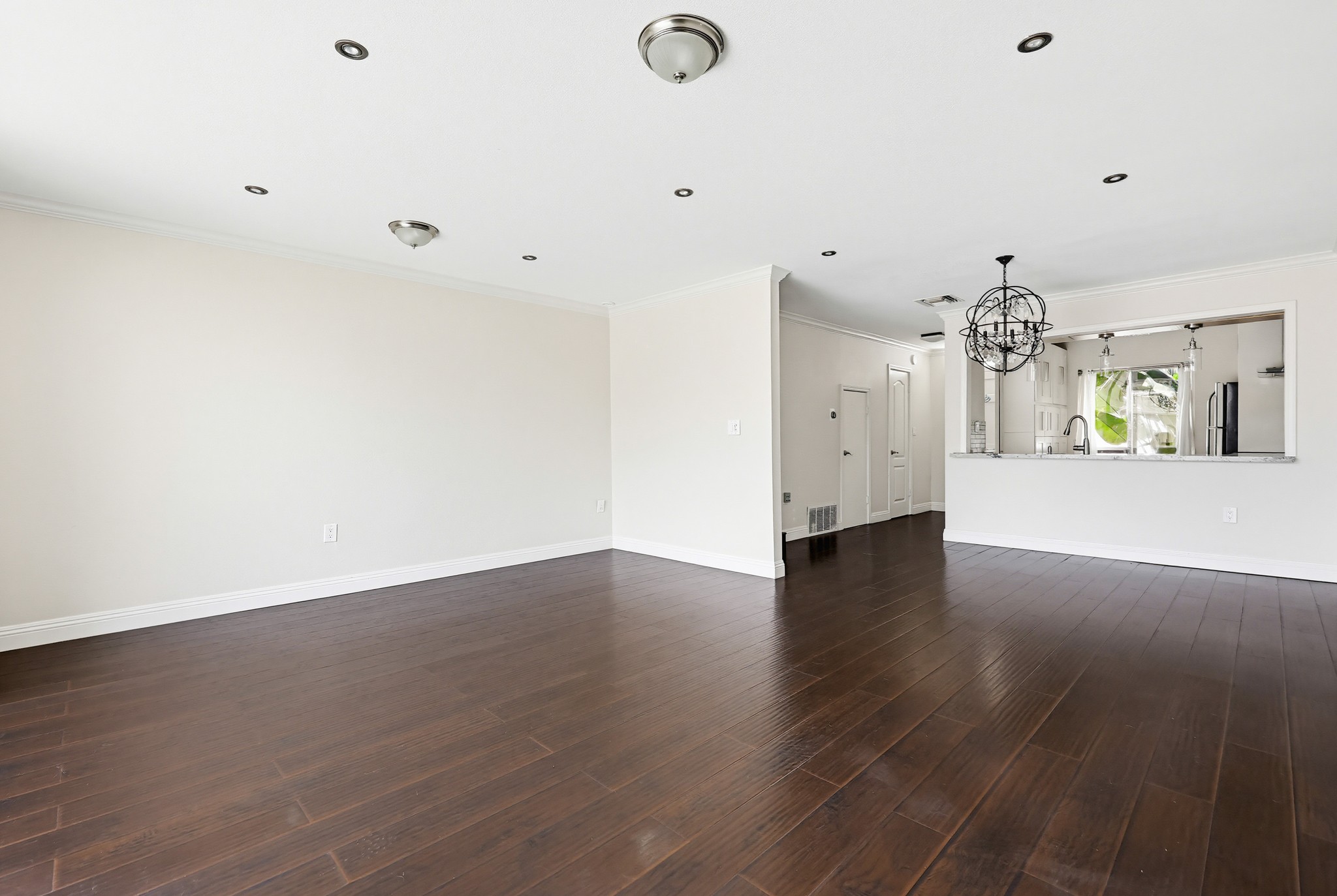 Virtual tour photo 18 of 65 for 411 C Ave