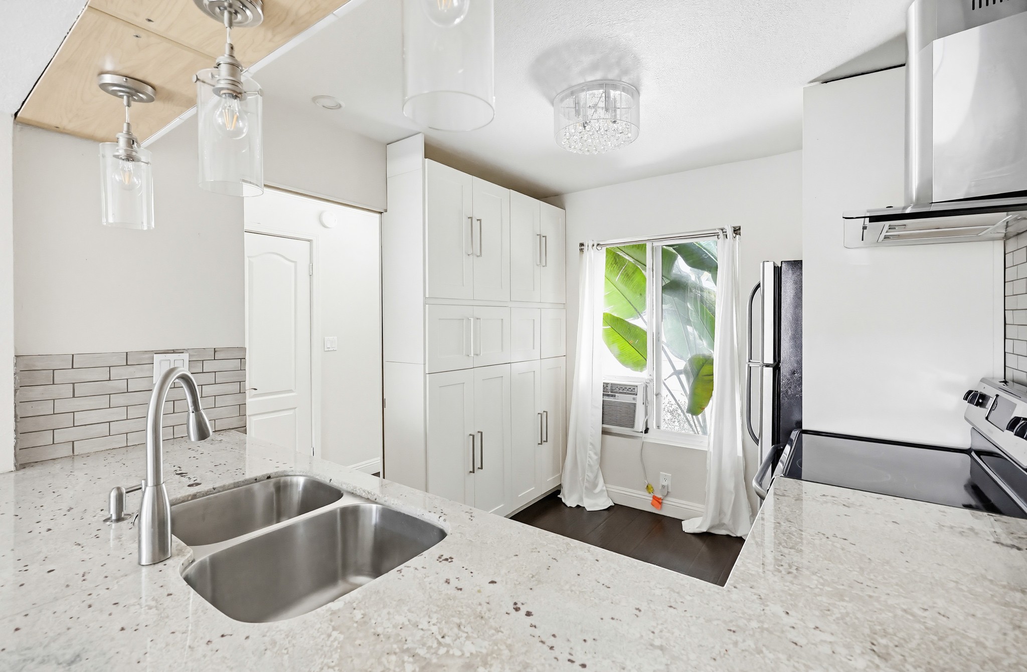 Virtual tour photo 22 of 65 for 411 C Ave