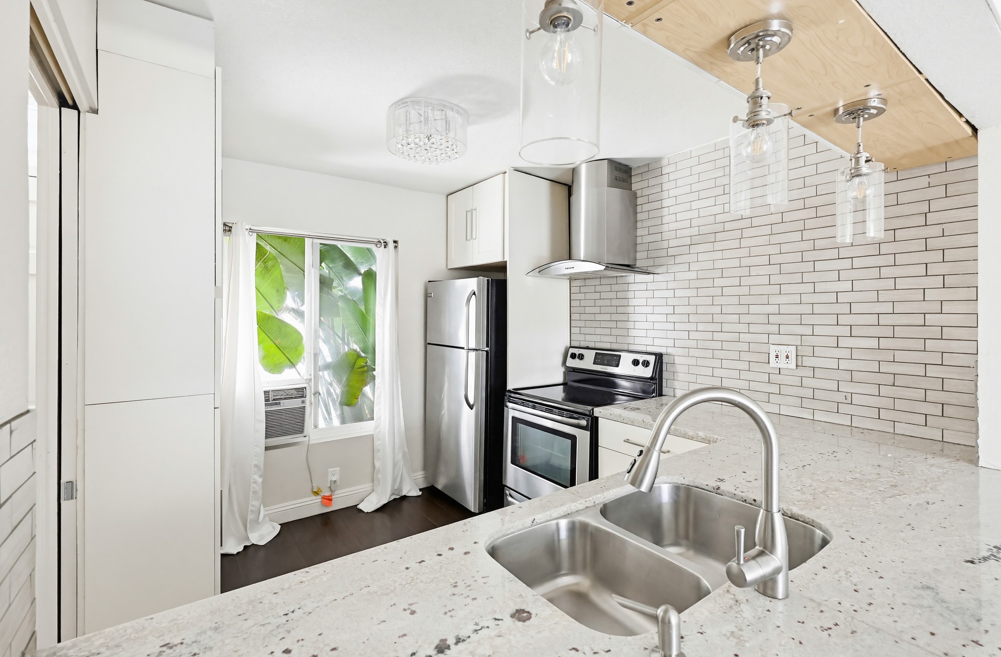 Virtual tour photo 23 of 65 for 411 C Ave