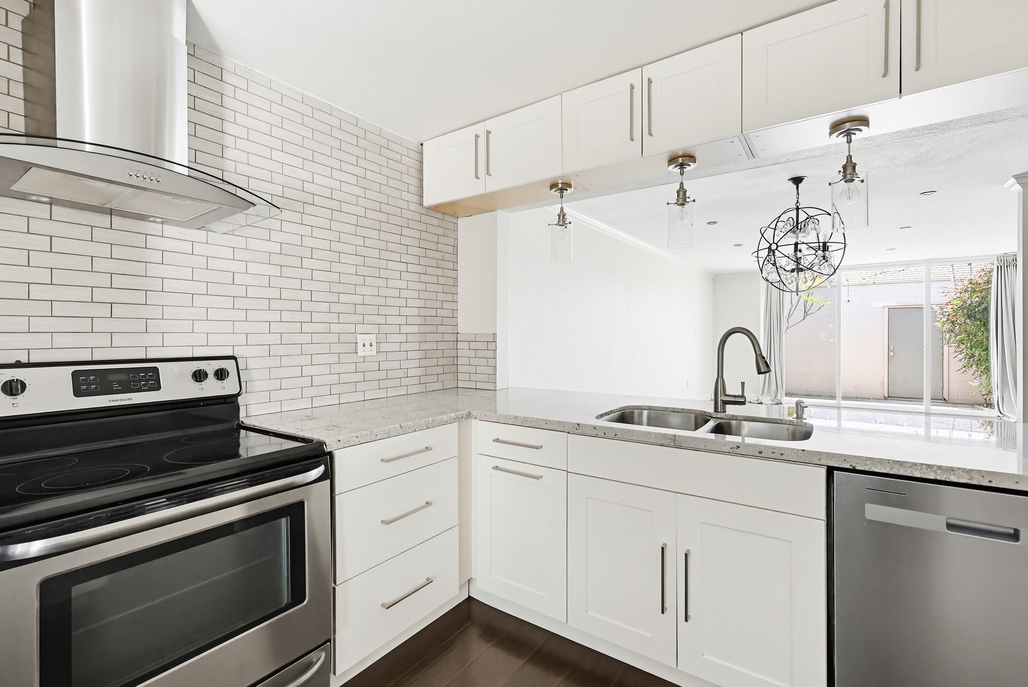 Virtual tour photo 28 of 65 for 411 C Ave