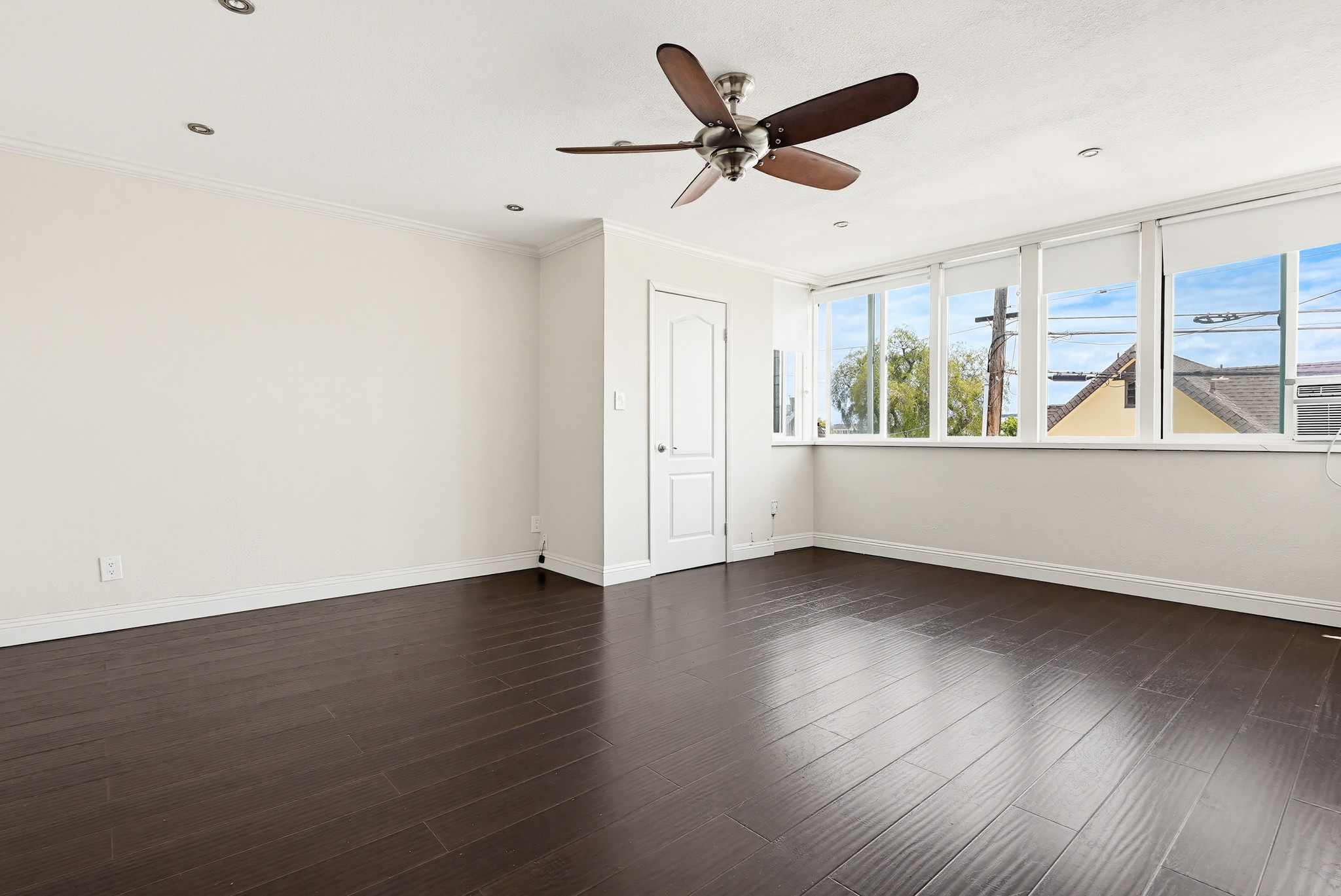 Virtual tour photo 41 of 65 for 411 C Ave