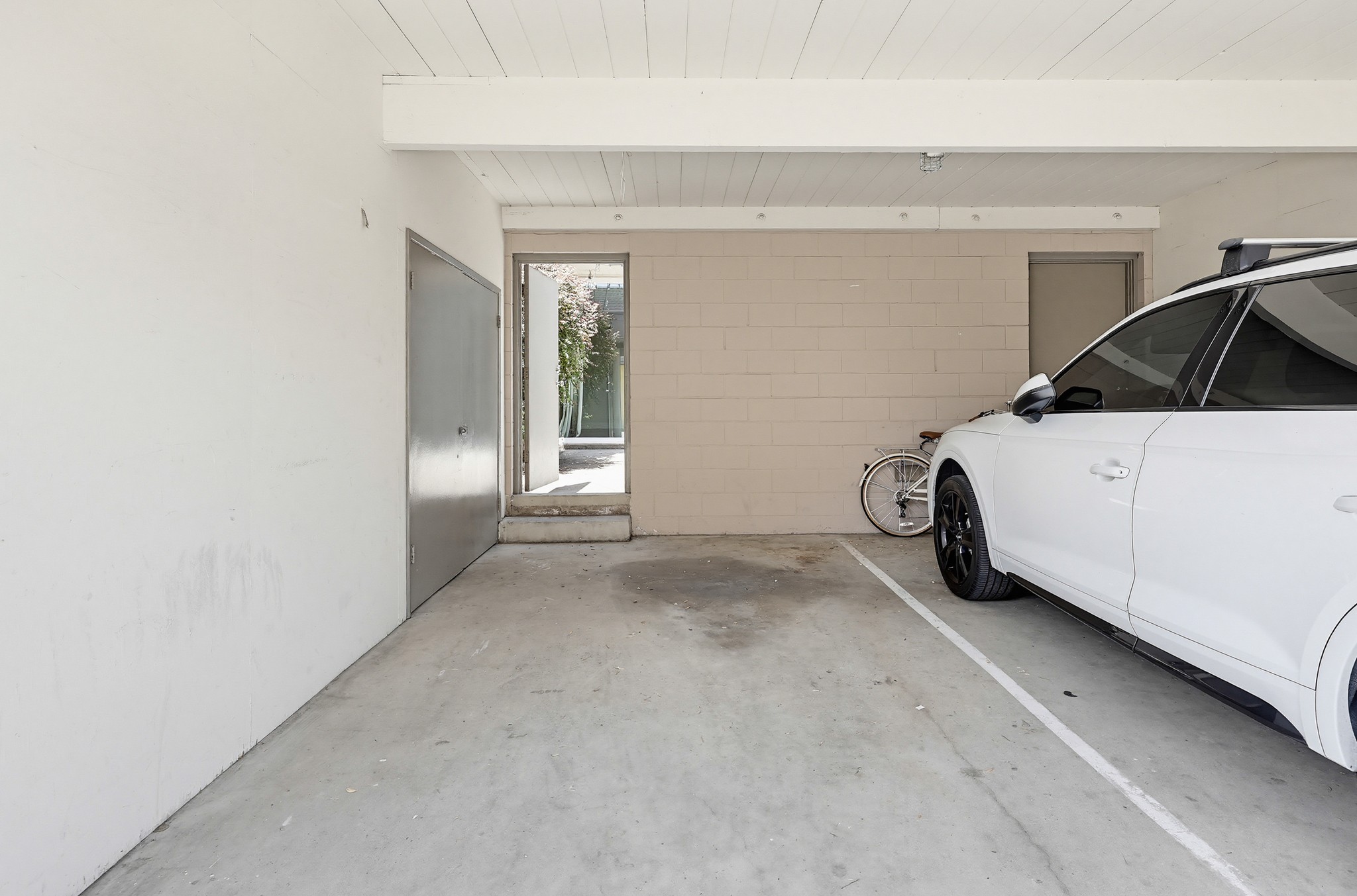 Virtual tour photo 59 of 65 for 411 C Ave