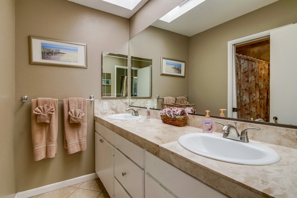 Virtual tour photo 54 of 87 for 4111 Bayard St