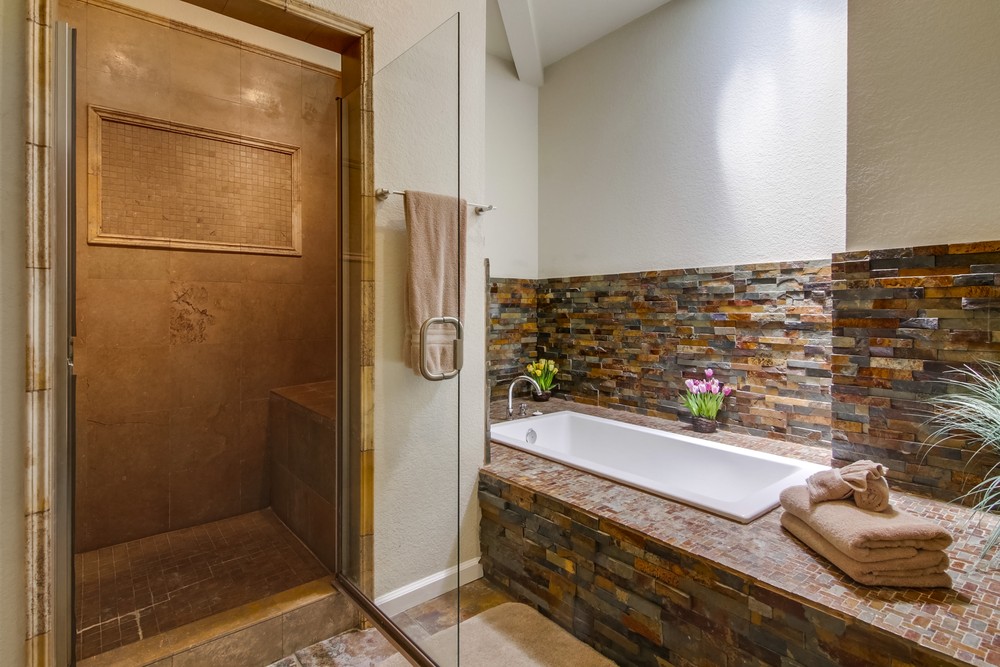 Virtual tour photo 70 of 87 for 4111 Bayard St