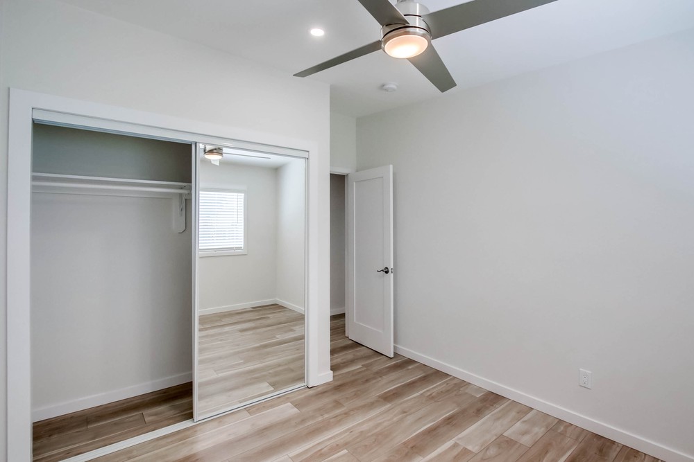 Virtual tour photo 26 of 41 for 4111 Clairemont Mesa Blvd