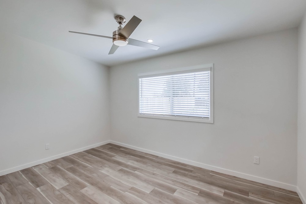 Virtual tour photo 27 of 41 for 4111 Clairemont Mesa Blvd