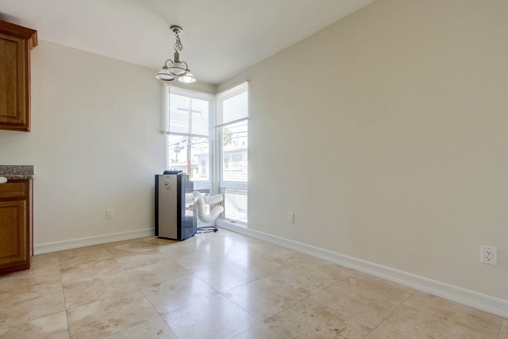 Virtual tour photo 13 of 44 for 4111 Illinois St UNIT 104