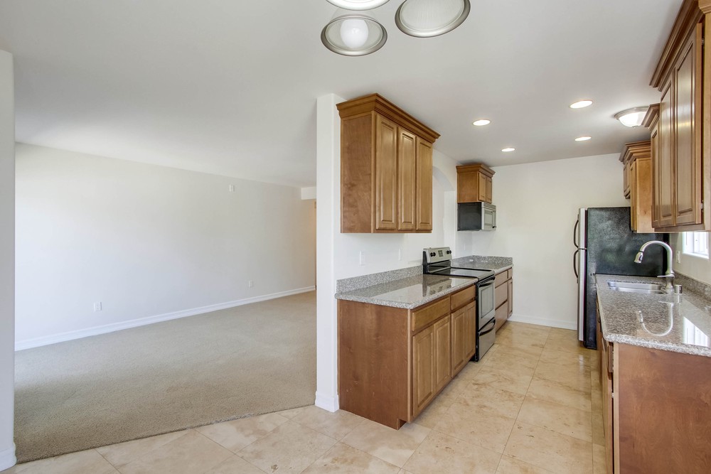 Virtual tour photo 16 of 44 for 4111 Illinois St UNIT 104