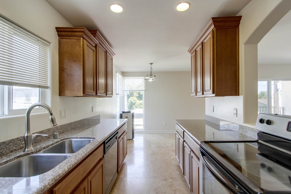 Virtual tour photo 22 of 44 for 4111 Illinois St UNIT 104