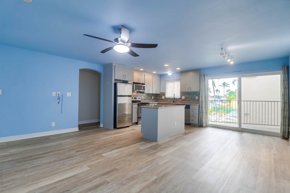 Virtual tour photo 7 of 29 for 4111 Illinois St UNIT 208