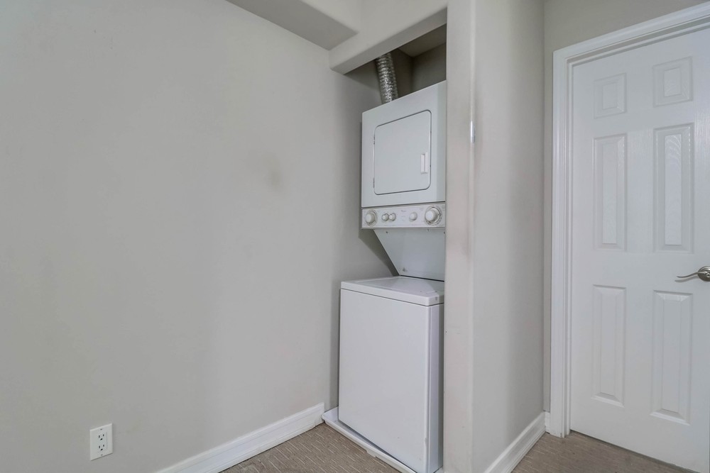 Virtual tour photo 18 of 29 for 4111 Illinois St UNIT 208