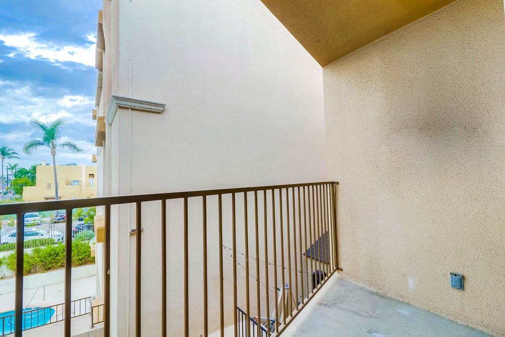 Virtual tour photo 28 of 29 for 4111 Illinois St UNIT 208