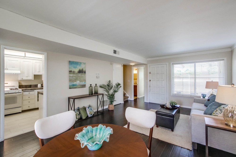 Virtual tour photo 12 of 52 for 4112 Genesee Ave