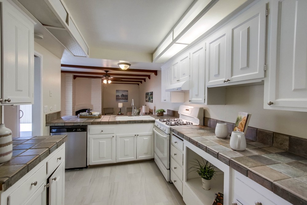 Virtual tour photo 21 of 52 for 4112 Genesee Ave