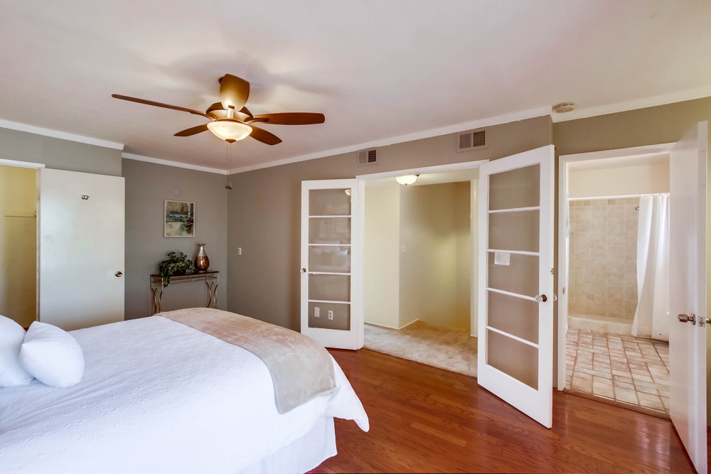 Virtual tour photo 25 of 52 for 4112 Genesee Ave