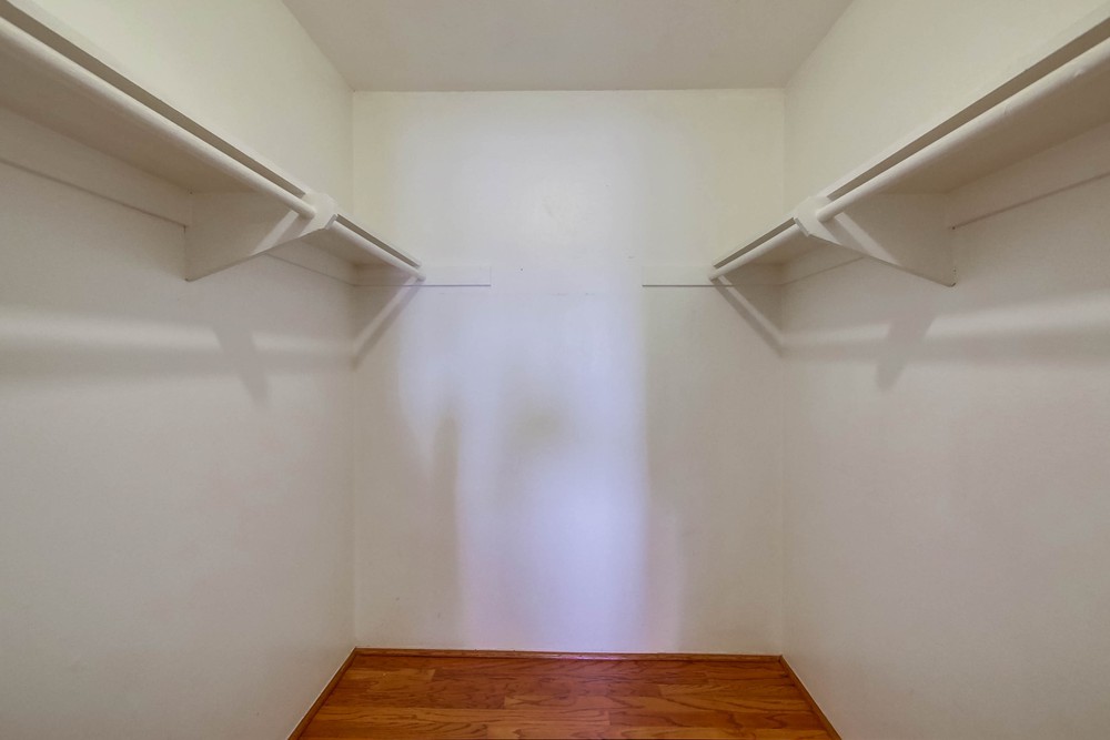 Virtual tour photo 30 of 52 for 4112 Genesee Ave