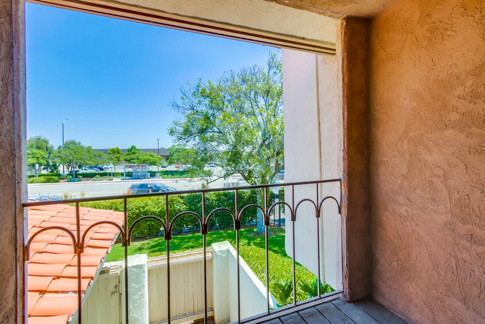 Virtual tour photo 33 of 52 for 4112 Genesee Ave