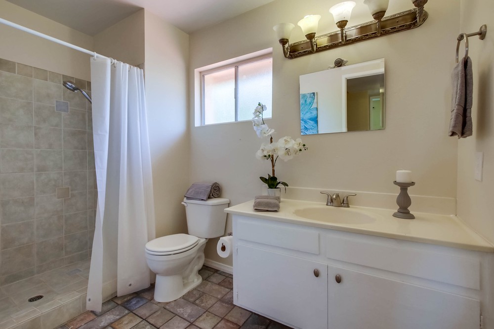 Virtual tour photo 41 of 52 for 4112 Genesee Ave