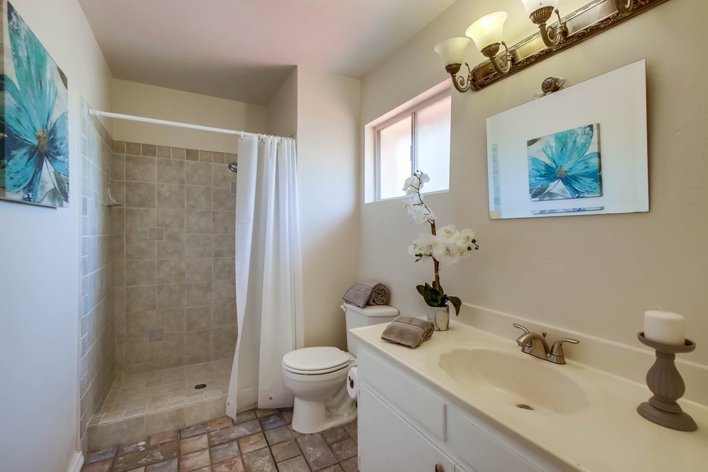 Virtual tour photo 42 of 52 for 4112 Genesee Ave