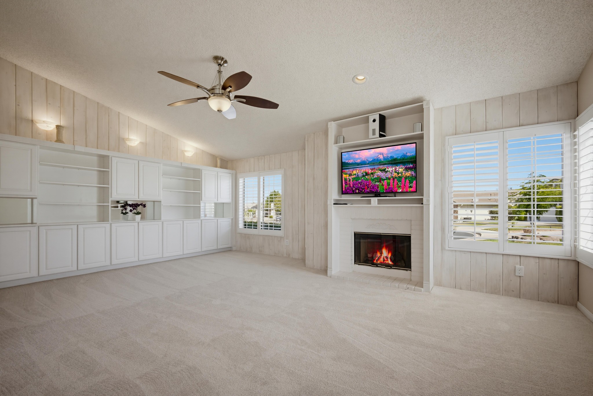 Virtual tour photo 16 of 63 for 41123 Round Hill Ct