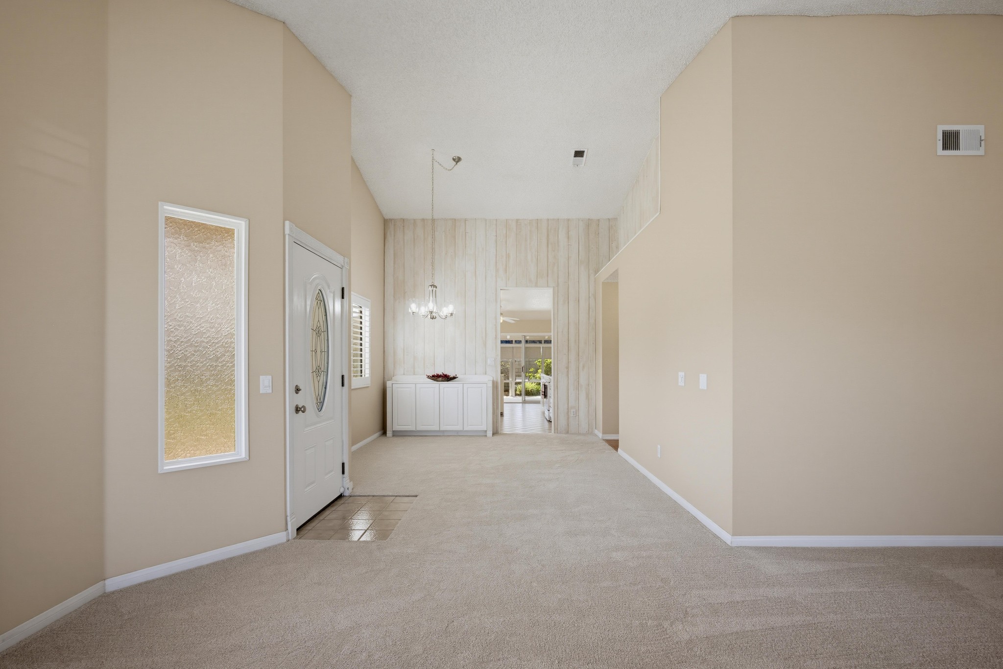 Virtual tour photo 21 of 63 for 41123 Round Hill Ct