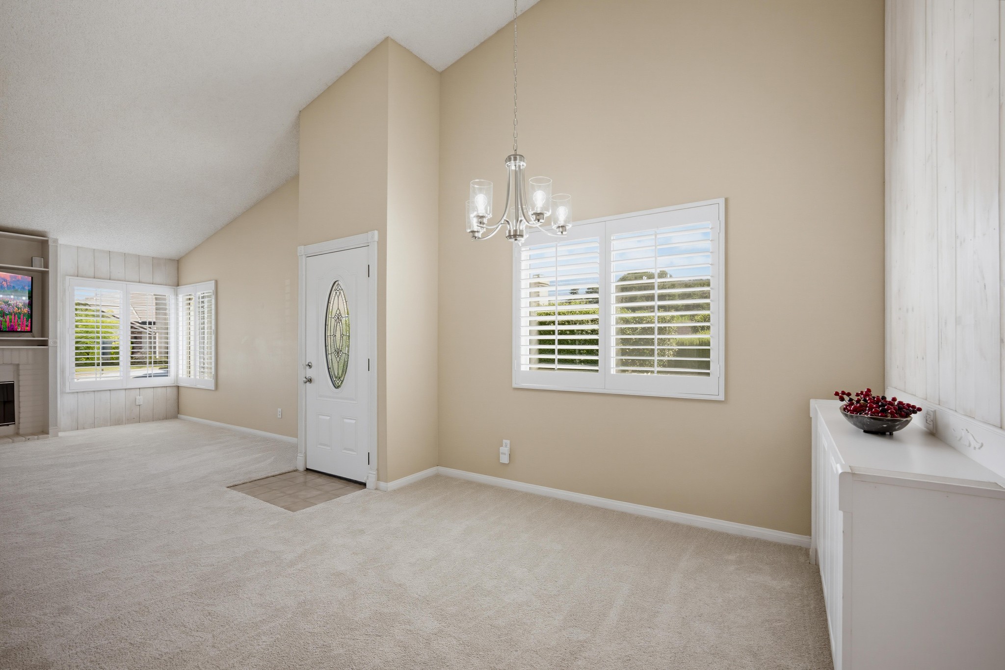 Virtual tour photo 23 of 63 for 41123 Round Hill Ct