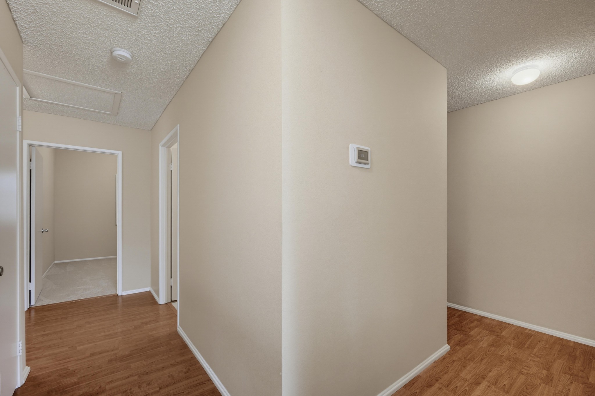 Virtual tour photo 34 of 63 for 41123 Round Hill Ct