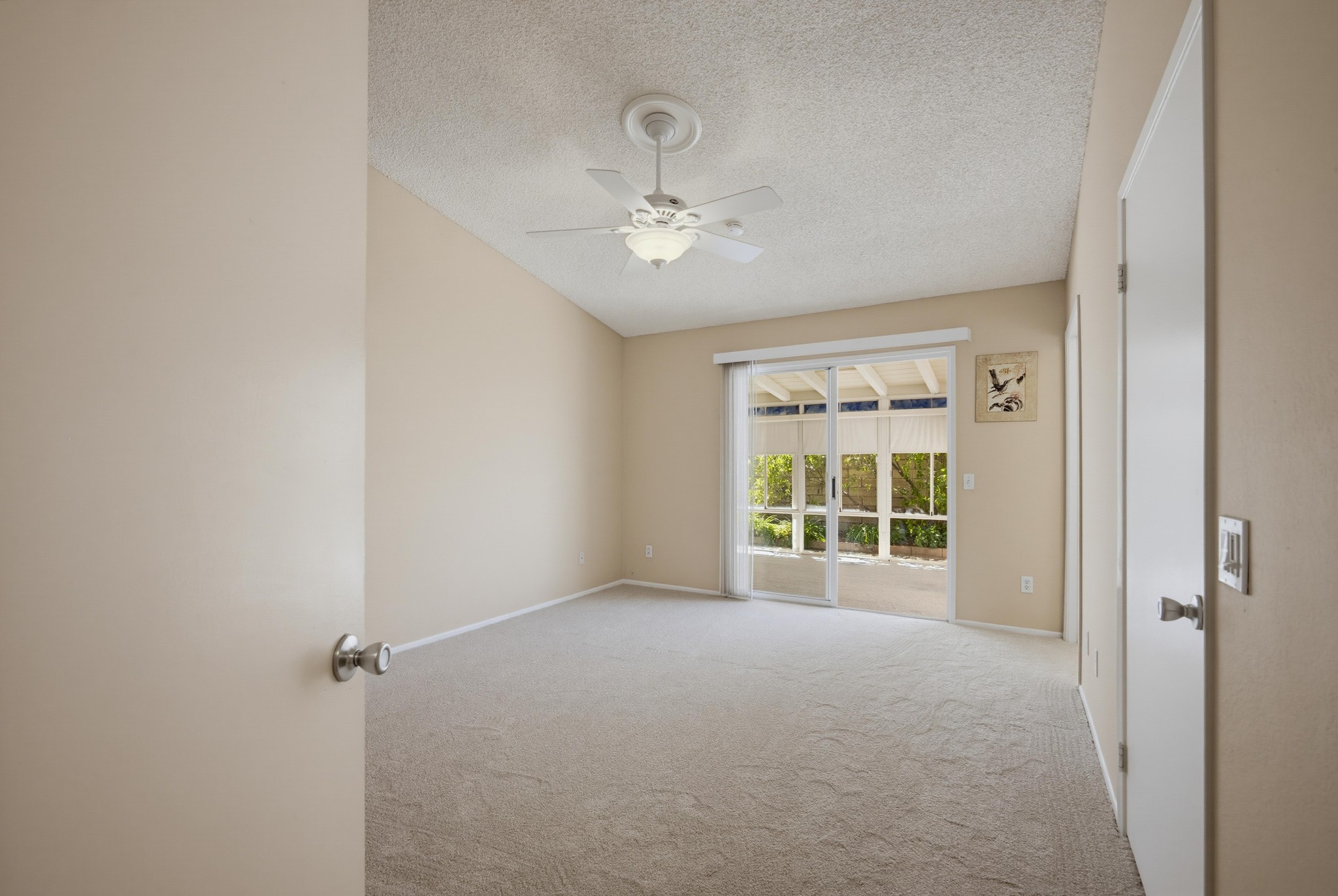 Virtual tour photo 42 of 63 for 41123 Round Hill Ct