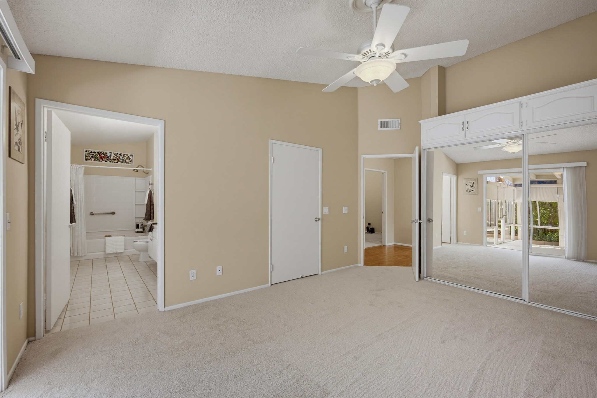 Virtual tour photo 44 of 63 for 41123 Round Hill Ct