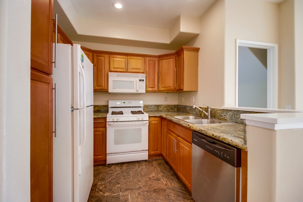 Virtual tour photo 7 of 31 for 4114 Via Candidiz #111